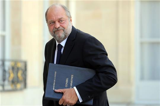 Ihm drohen im Falle eines Schuldspruchs bis zu fünf Jahre Haft: Éric Dupond-Moretti.