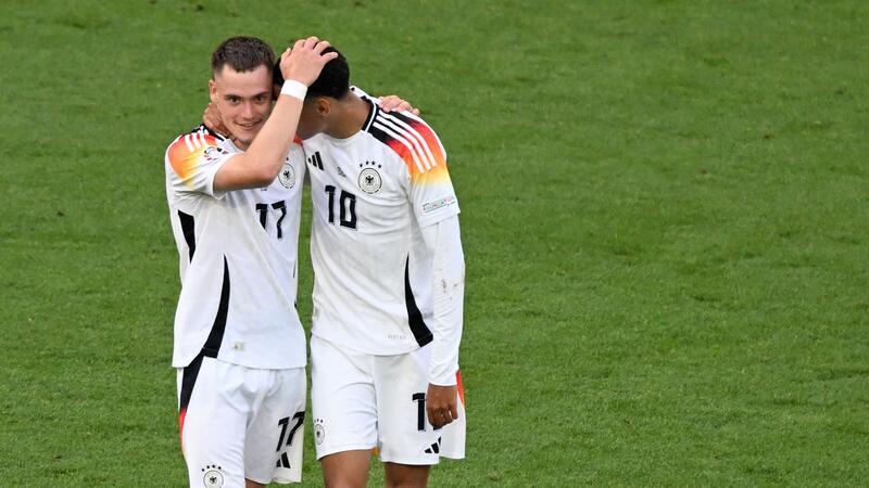 Das EM-Zeugnis der DFB-Spieler: Zukunfts-Trumpf „Wusiala“ Ihnen gehört die Zukunft: Deutschlands Florian Wirtz (l) und Jamal Musiala.