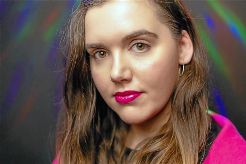 Lea Schauzu: „Ich will meine Lieder der ganzen Welt zeigen“ Ihr Song „Hey Du“ ist seit dem 28. April in jedem Streaming- und Downloaddienst wie Spotify oder Youtube zu finden. Foto: Privat