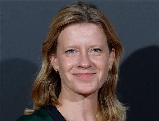 Ihre populärste Rolle hatte Caroline Peters in der satirischen Krimiserie «Mord mit Aussicht».