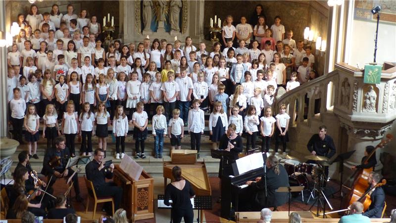 Bad Harzburger Lutherkirche wird 2025 mehrfach zum Konzerthaus Im Dezember gehört die Bühne wieder mehrfach den Kindern und Jugendlichen aus Stadt und Propstei.