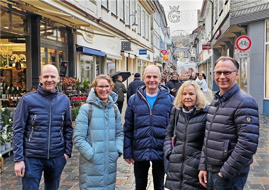 Im Dezember machen die Pfalzquartier-Befürworter mit einem Förderverein mobil (v.l.): Uwe Schwenke de Wall, Katharina Busmann, Thomas Brych, Angelika Klaas-von Birckhahn und Andreas Rotermund demonstrieren Geschlossenheit. Archivfoto: Sowa