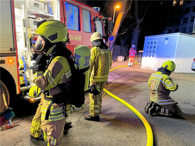 Im Einsatz sind Feuerwehren aus Bad Harzburg und Bündheim/Schlewecke.