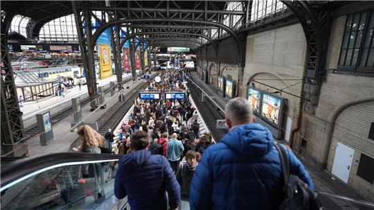 Im Fernverkehr kommt es zu Einschränkungen. 