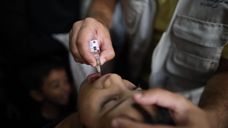 Im Gazastreifen brachte die Weltgesundheitsorganisation WHO die erste Runde der Polio-Impfung erfolgreich über die Bühne.