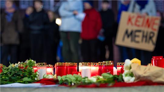 Im Gegensatz zum Rückgang bei den Tötungsdelikten stiegen die registrierten Opferzahlen bei allen anderen gegen Frauen gerichteten Straftaten an. (Archivbild)