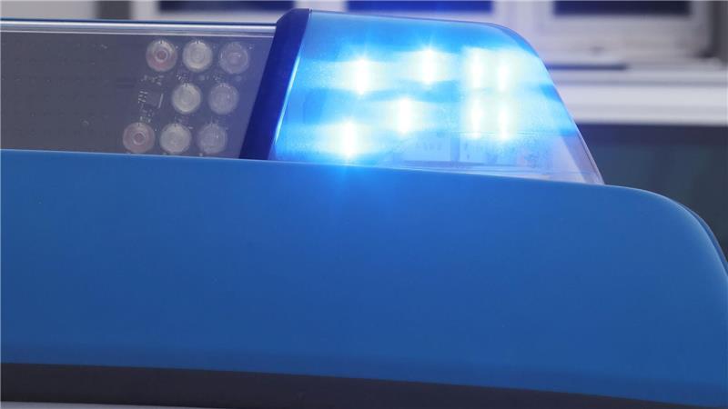Kradfahrer rutscht in den Straßengraben - schwer verletzt Im Harz ist ein Kradfahrer bei einem Unfall schwer verletzt worden. (Symbolbild)