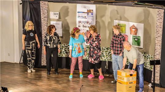 Im „Haus 42“ leben ganz unterschiedliche Charaktere, ganz so, wie im echten Leben.