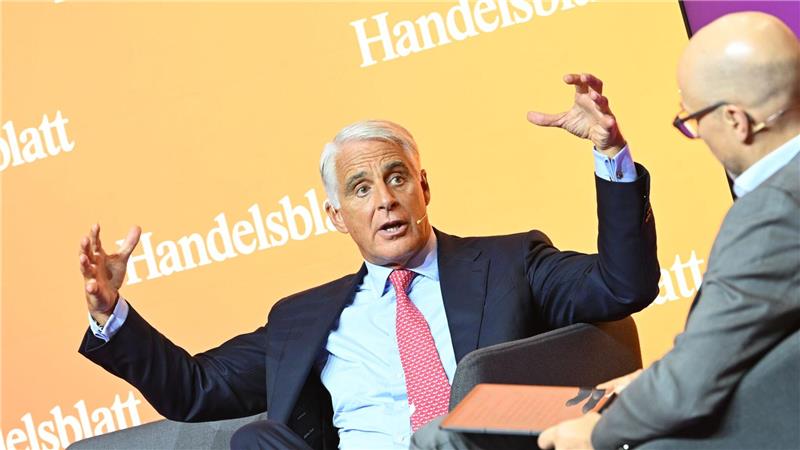 Unicredit-Chef zu Commerzbank-Kauf: „Wir haben einen Plan“ Im Herzen Frankfurts erläutert der Unicredit-Chef seine Pläne zu einer Übernahme der Commerzbank. (Foto Handout)