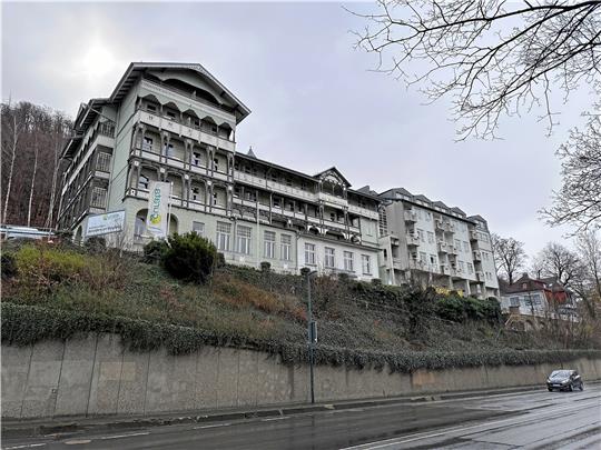 Im Juni stellt die Seniorenresidenz Belvedere ihren Betrieb ein. Wie es mit dem Gebäude weitergeht, ist unklar.  Foto: Schlegel