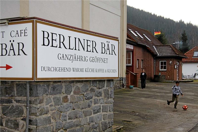 Im Lautenthaler Hotel Berliner Bär sind derzeit 34 Flüchtlinge untergebracht, darunter viele Kinder.  Foto: Ciszewski