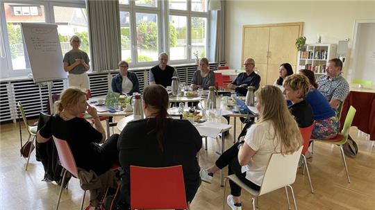 Junge Menschen fürs Ehrenamt in Bad Harzburg begeistern – Im Mehrgenerationenhaus werden gemeinsam Aktivitäten geplant.