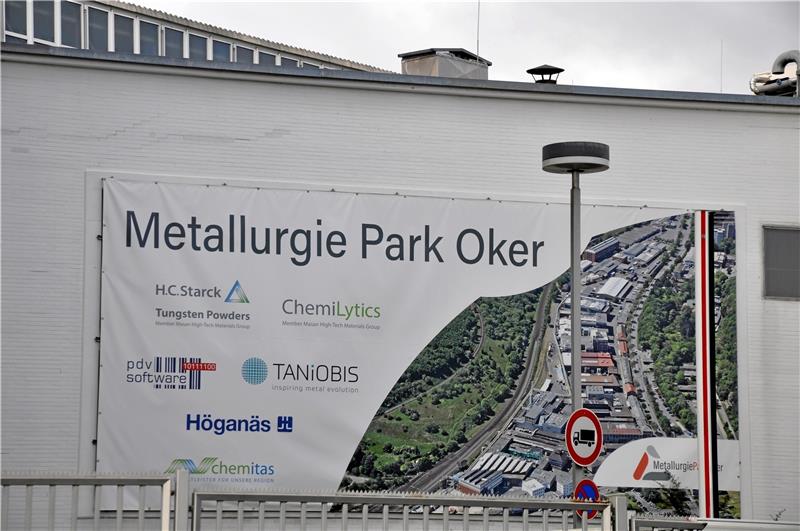 Firmensitz: H. C. Starck ist wieder daheim in Goslar Im Metallurgie-Park Oker teilt sich die H. C. Starck Tungsten Powders das Areal mit Höganäs, der Chemilytics, der PDV-Software, Taniobis und der Chemitas. Foto: Heine