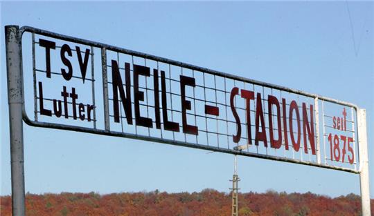 Im Neile-Stadion steigt 2025 das große Jubiläumsfest von TSV und Feuerwehr – beide werden 150 Jahre alt.