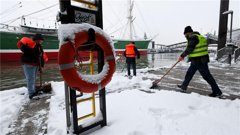 Im Norden können regional bis zu 20 Zentimeter Neuschnee zusammenkommen. 