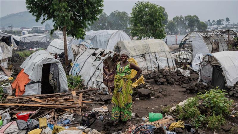 Im Ostkongo leben bis zu vier Millionen Binnenflüchtlinge oft unter sehr beengten Verhältnissen. (Archivbild)