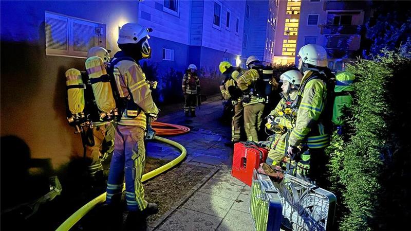 Im Ostviertel bricht im Januar 2024 ein Feuer aus, 13 Personen werden gerettet.