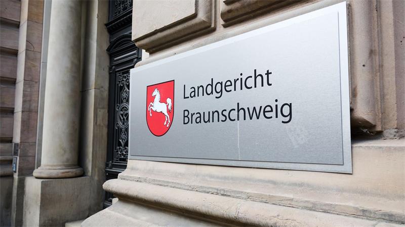Germanwings-Prozess: Gericht weist Klage Hinterbliebener ab Im Prozess ging es um zusätzliches Schmerzensgeld für Angehörige der Opfer nach dem Absturz.