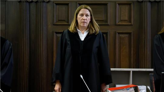 Block-Prozess: Verteidigung stellt Befangenheitsantrag Im Prozess um die Entführung der Block-Kinder hat der Verteidiger eines Mitangeklagten einen Befangenheitsantrag gegen das Gericht gestellt.