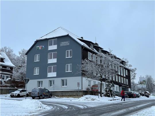 Im Rathaus in Braunlage ist der neue Grundsteuermessbetrag erst einmal kein Thema, weil noch ausreichend Vergleichswerte fehlen. Foto: Eggers
