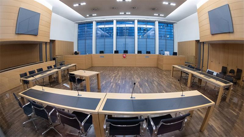 Neuer Prozess um Germanwings-Absturz: Was wird verhandelt? Im Saal 141 des Braunschweiger Landgerichts wird über die Folgen des Germanwings-Absturzes verhandeln. (Archivbild)
