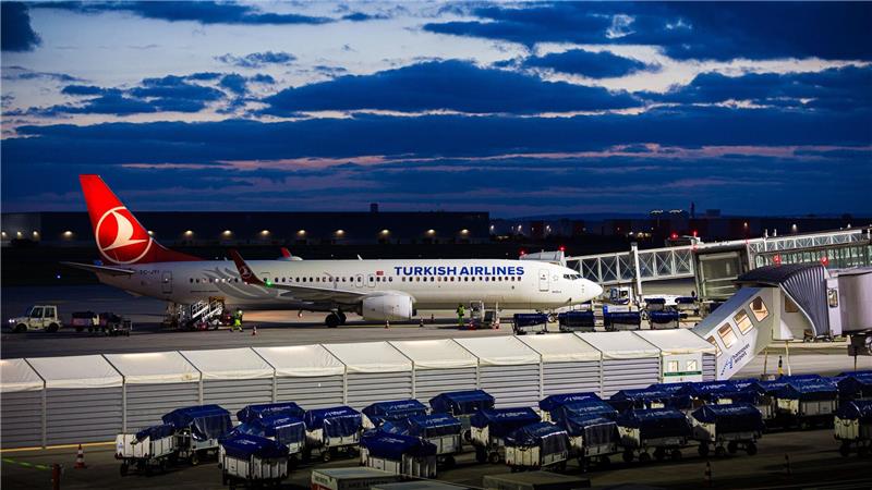 Flug mit Afghanen in Deutschland gelandet Im September sind bereits zweimal Menschen aus Afghanistan nach Hannover gebracht worden.