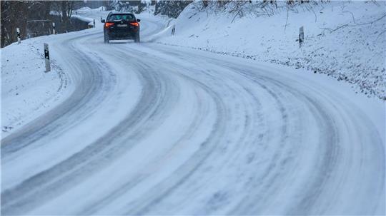 Im Süden kann es teils zu Sichtweiten unter 150 Meter kommen. 