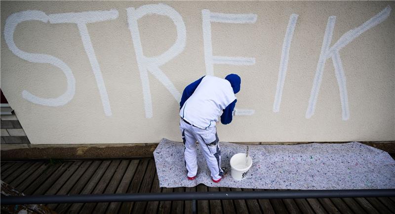 Warnstreiks im öffentlichen Dienst der Länder angekündigt Im Tarifstreit des öffentlichen Dienstes werden Beschäftigte der Länder in den nächsten Tagen und Wochen zu Warnstreiks und Protestaktionen aufgerufen.