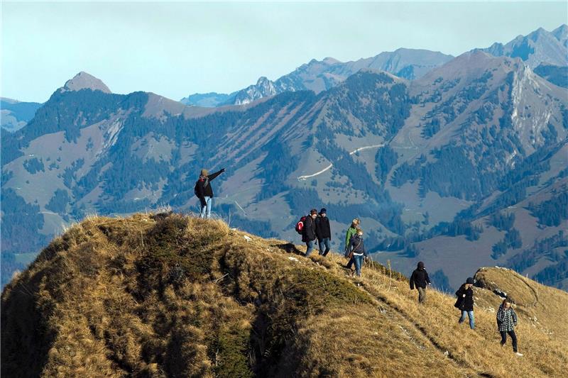 Mutter und zwei Kinder verunglücken bei Wanderung Im Wandergebiet Rochers-de-Naye in der Schweiz sind drei Menschen tödlich verunglückt (Archivbild von 2011).