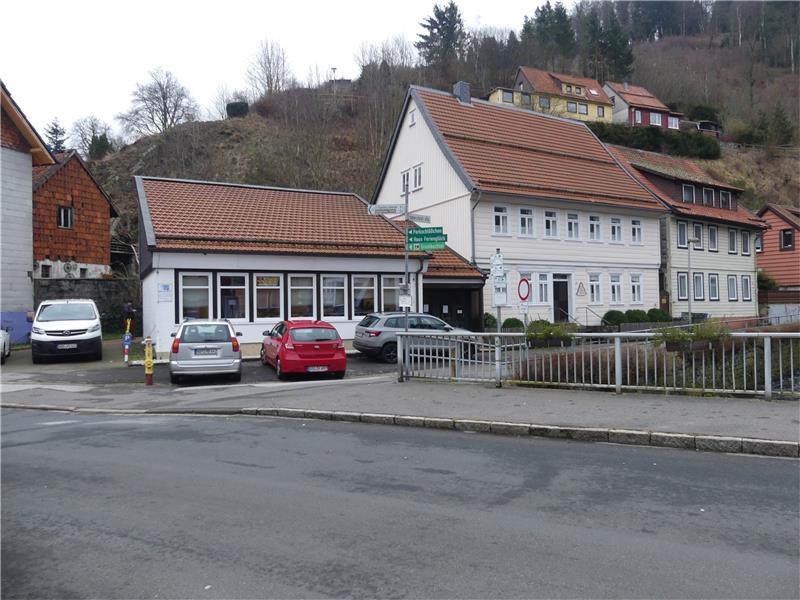 Im Wildemanner Gemeindehaus ist in der vergangenen Woche das mobile Impfteam des Landkreises im Einsatz. Dieser Einsatz sei zielführend und entlaste die Hausärzte, so die Verwaltungsleiterin der Hausarztpraxis Riffelmacher. Foto: Römhild