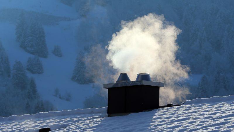 Im Winter soll es gemütlich und warm zu Hause sein. Foto: Karl-Josef Hildenbrand/dpa