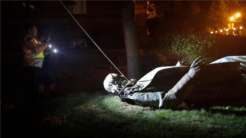 Im Zuge der Black-Lives-Matter-Proteste stürzten Demonstranten in den USA mehrere Statuen historischer Figuren, die sie in Verbindung mit Rassismus brachten. (Archivbild)