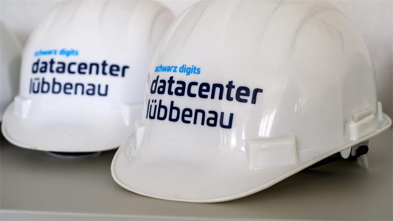 Schwarz-Gruppe baut riesiges Rechenzentrum bei Rostock Im brandenburgischen Lübbenau investiert Schwarz aktuell ebenfalls Milliarden in ein neues Rechenzentrum. (Archivbild)