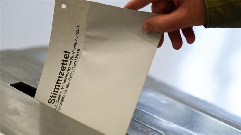 Umfragen: Mehrheit für rasche Neuwahlen Im nächsten Jahr wird ein neuer Bundestag gewählt - die Frage ist nur: wann? (Symbolbild)