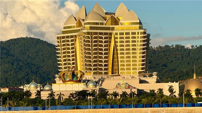 Im neuen chinesischen Schattenreich am Goldenen Dreieck regieren Glücksspiel und Prunk.