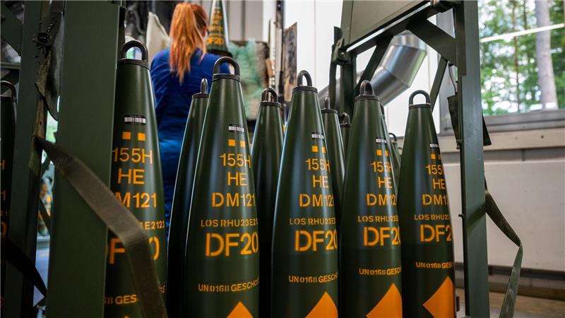 Rheinmetall übernimmt Hersteller von „Schießbaumwolle“ Im niedersächsischen Unterlüß fertigt Rheinmetall 155-Millimeter-Artilleriemunition.