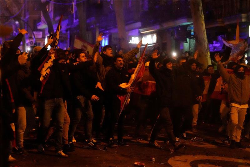 Im spanischen Madrid kam es erneut zu Protesten.