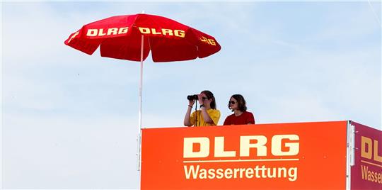Im vergangenen Jahr waren mehr als 6000 Rettungsschwimmer an den Küsten im Einsatz.
