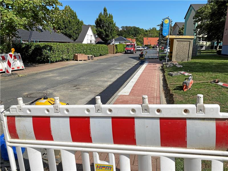 Harzburger Bushaltestellen bekommen mehr Niveau Im vergangenen Jahr wird auch die Haltestelle in der Bodestraße mit den erhöhten Borden ausgestattet. Nun kommen noch vier weitere Haltestellen in Harlingerode und Schlewecke dazu, dann ist das Projekt abgeschlossen. Archivfoto: Schlegel