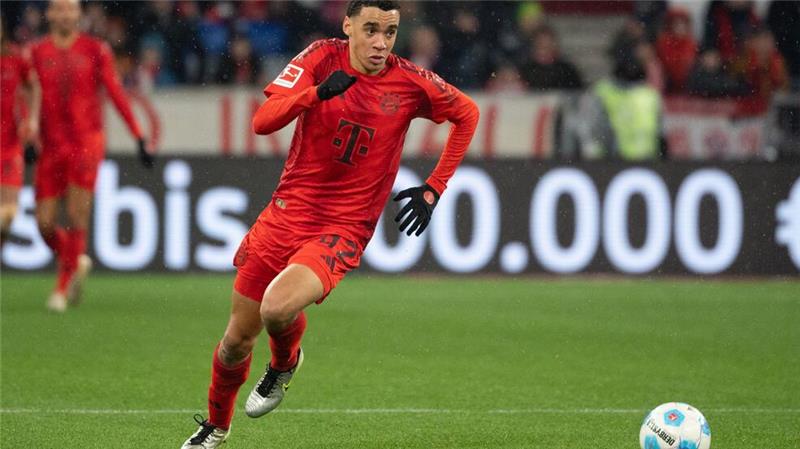 Immer Volldampf: Bayern-Star Jamal Musiala wird 2025 ständig in Aktion sein.