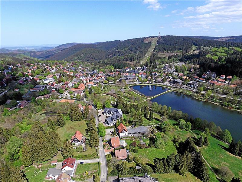 Beim Hahnenkleer Stimmrecht bleibt alles so, wie es vorher war Immer eine Reise und manchmal auch einen Streit wert: Hahnenklee-Bockswiese weist ein deutliches Plus bei den Übernachtungszahlen aus. Archivfoto: Kühlewind