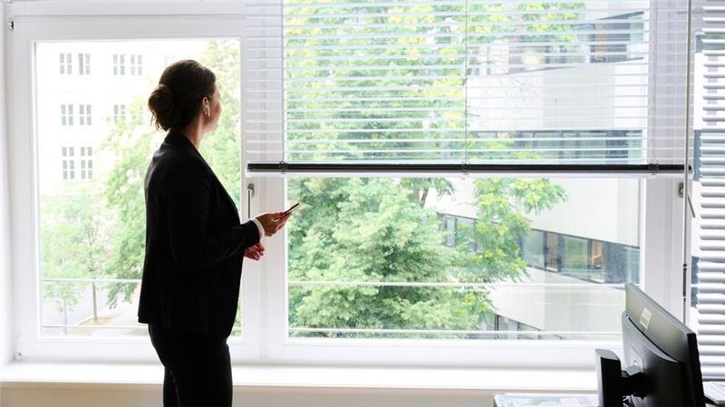 Frauenanteil in Dax-Vorständen steigt auf Rekordwert Immer mehr Frauen ziehen in die Vorstände von Dax-Konzernen ein, aber sie bleiben in der Minderheit. (Illustration)