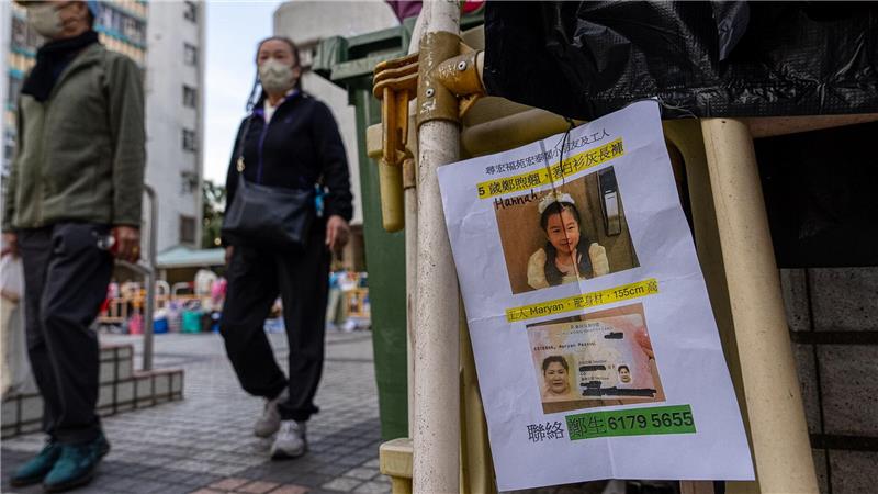 128 Menschen bei Feuerkatastrophe in Hongkong gestorben Immer noch werden viele Menschen vermisst.