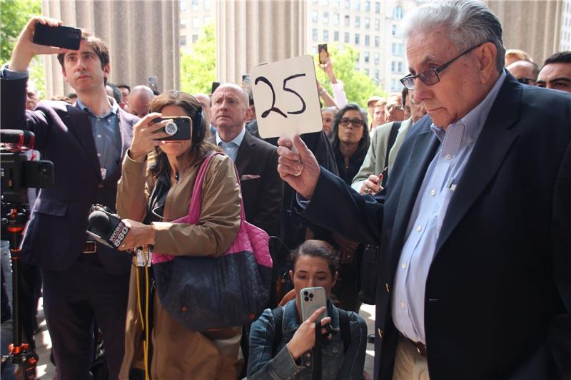 Flatiron Building für 161 Millionen Dollar versteigert Immobilien-Unternehmer Jeff Gural bekommt den Zuschlag.