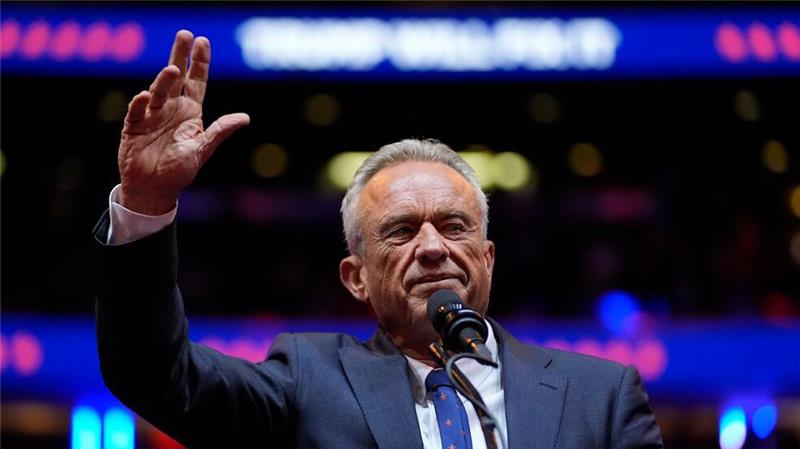 Impfgegner Kennedy soll sich unter einer Trump-Regierung um Gesundheit kümmern. (Archivbild)