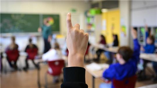 In Bremen profitieren 43 Schulen von der bundesweiten Förderung. (Symbolbild)