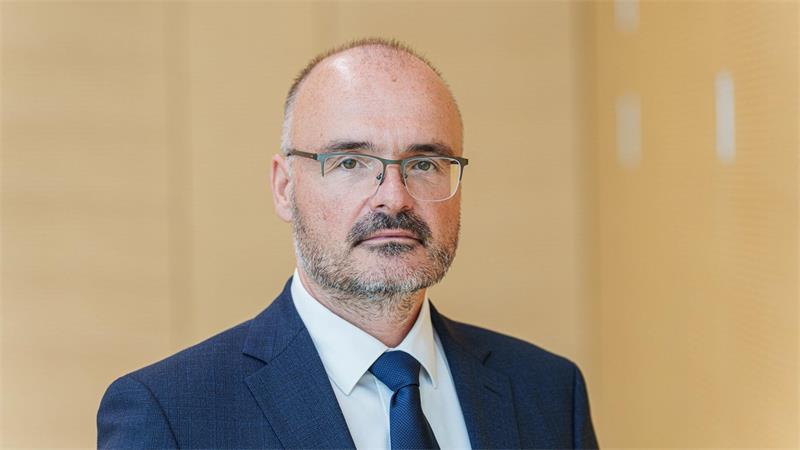 Weißer Ring für breiteren Einsatz elektronischer Fußfesseln In Deutschland bräuchten Strafgerichte auch die Anordnungskompetenz wie in Spanien, sagt Liesching. (Archivfoto)