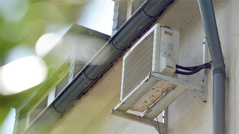 In Deutschland haben rund 17 Prozent der Menschen eine Klimaanlage zu Hause. (Archivbild)