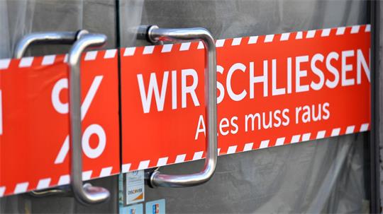 In Deutschland mussten im ersten Halbjahr so viele Unternehmen Insolvenz anmelden wie seit 2013 nicht mehr. (Symbolbild)