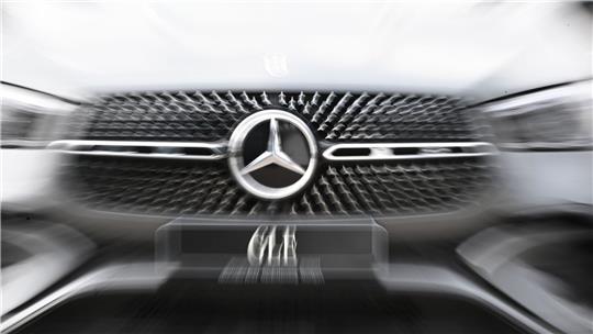 In Deutschland sind von dem Rückruf mehr als 11.000 Autos betroffen Symbolfoto: Bernd Weißbrod/dpa